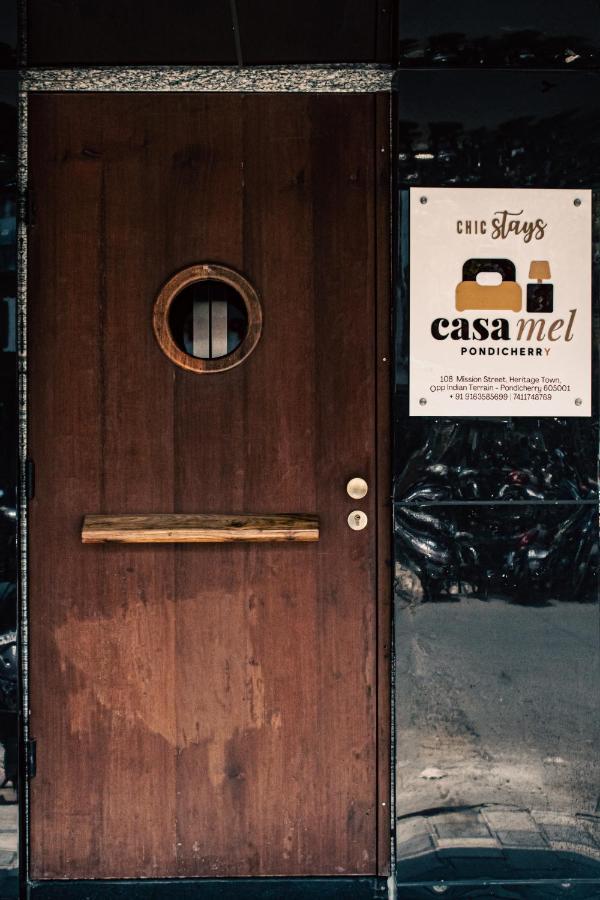 ホテル Casa Mel ポンディシェリ エクステリア 写真